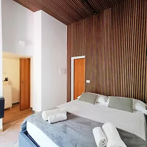  Appartement Mini Con Balcone A Piazza Del Popolo Italie